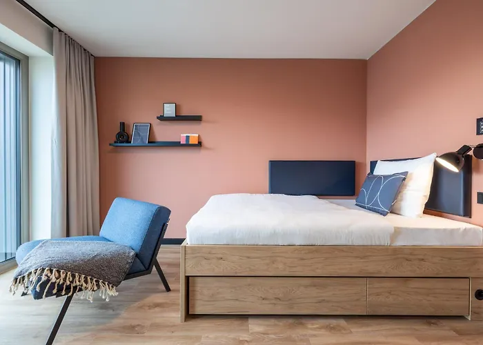 Szálloda The Base München