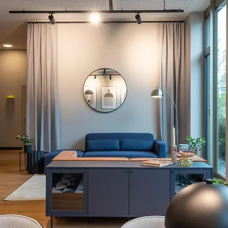 Hotel The Base Monachium