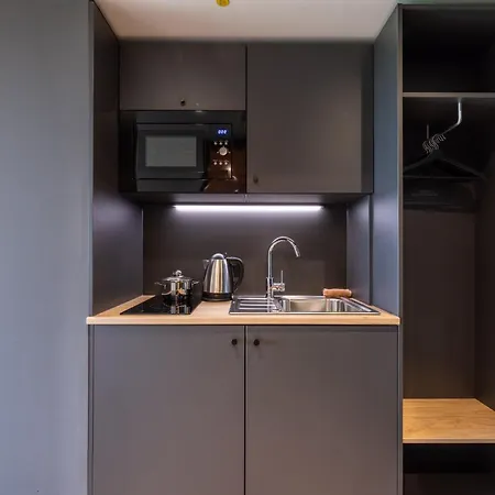 The Base 3* Monachium