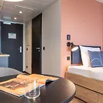 The Base Hotel 3*